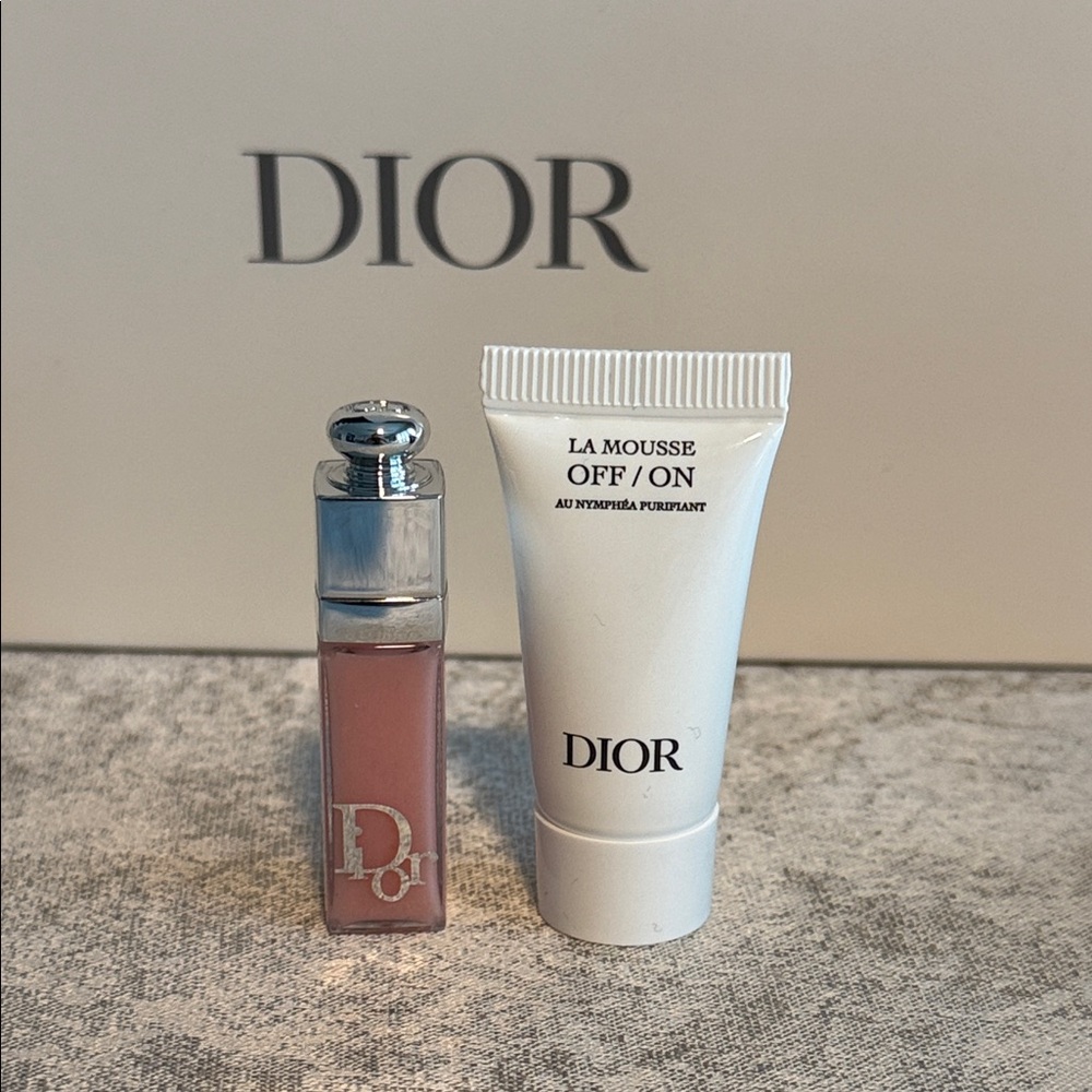 Dior Black Velvet Logo Cosmetic Pouch - Picture 5 of 7